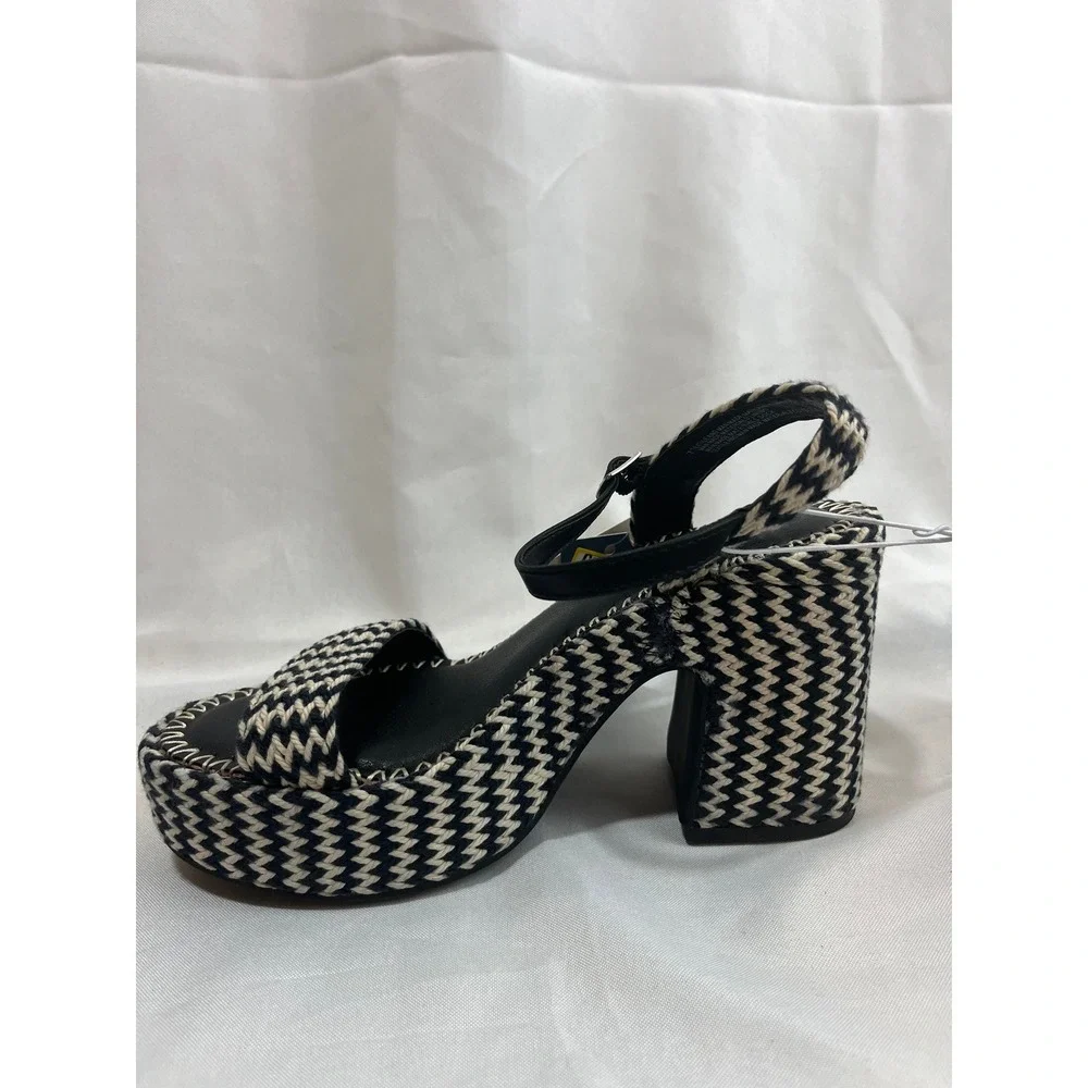 Universal Thread Womens Platform Sandals Black Cream Woven Chevron Block Heel 7